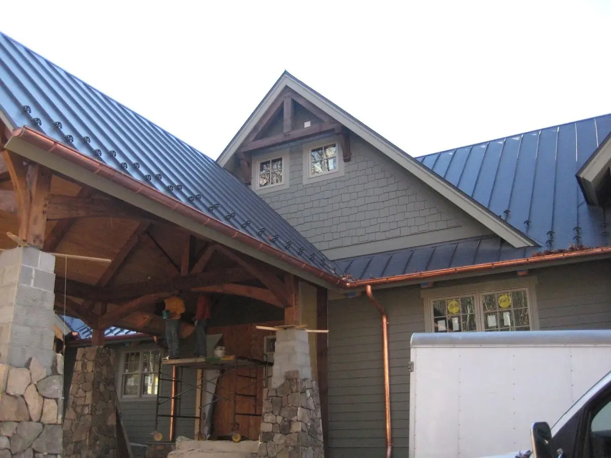 Craftsman Roofing team delivering quality roofing work in Wynstone